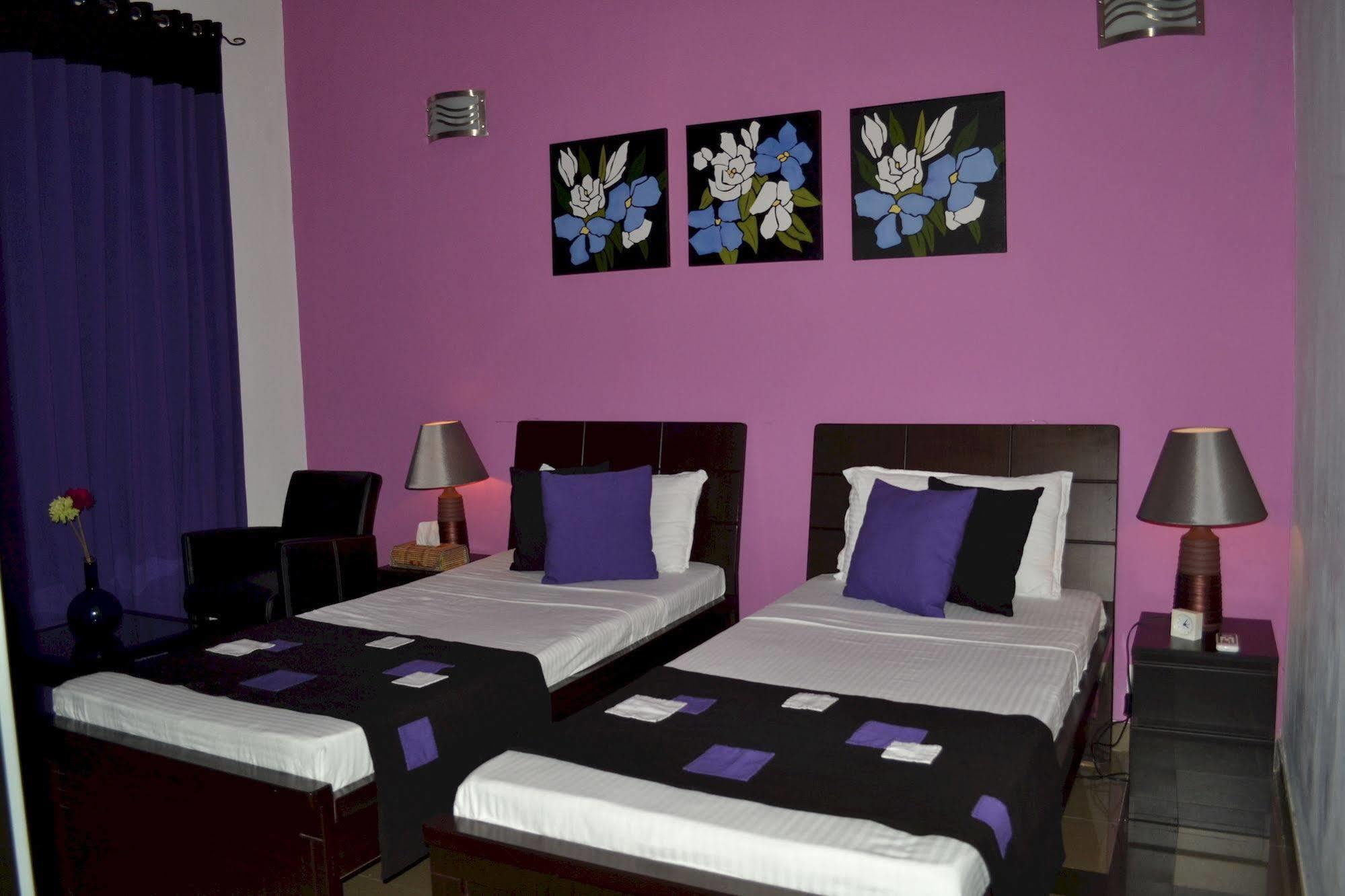 Oyo 437 Amali Residence Nugegoda Eksteriør billede