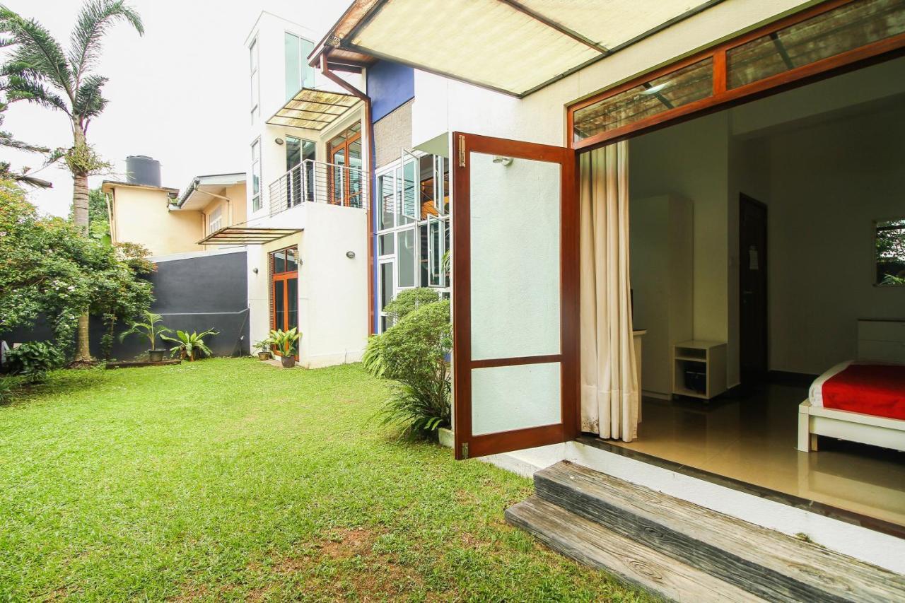 Oyo 437 Amali Residence Nugegoda Eksteriør billede